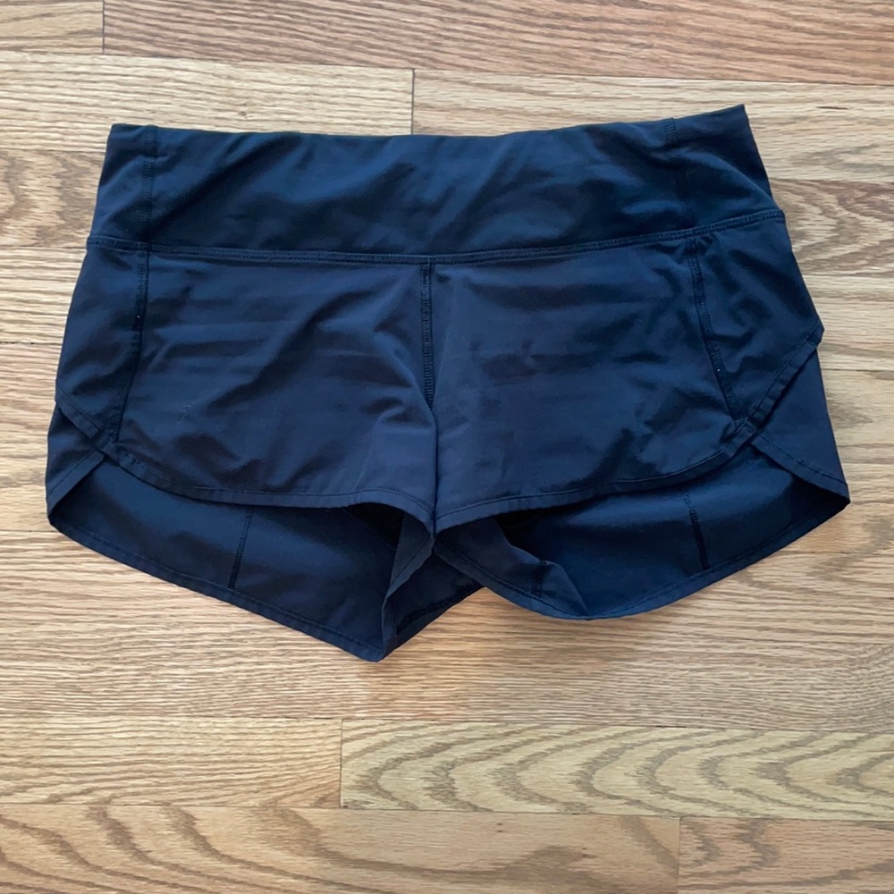 Lululemon short shorts
